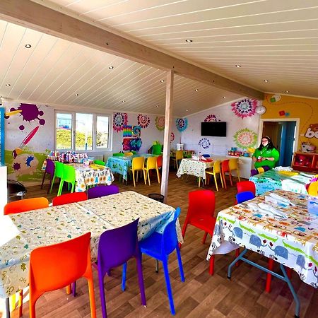 Adelfas Villa Scarborough Dış mekan fotoğraf