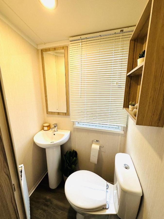 Adelfas Villa Scarborough Dış mekan fotoğraf